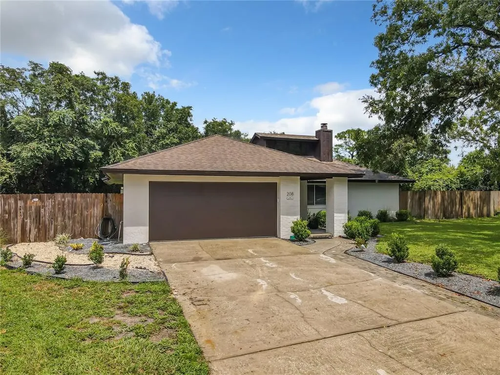 208 Redwing Court Casselberry FL 32707