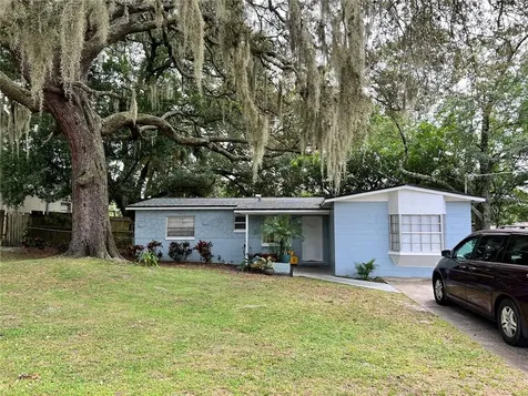 7101 Lynwood Drive Tampa FL 33637