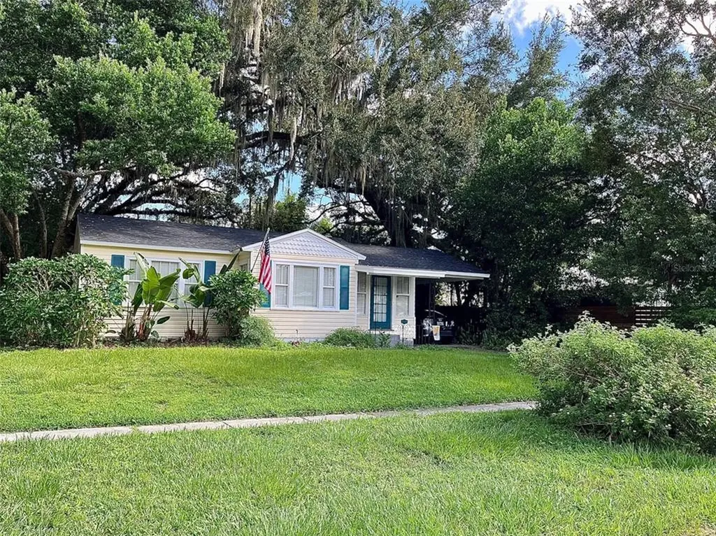2111 Palmer Street Orlando FL 32803