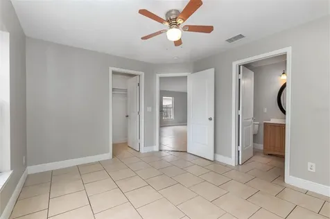 5708 Golf Club Parkway Orlando FL 32808