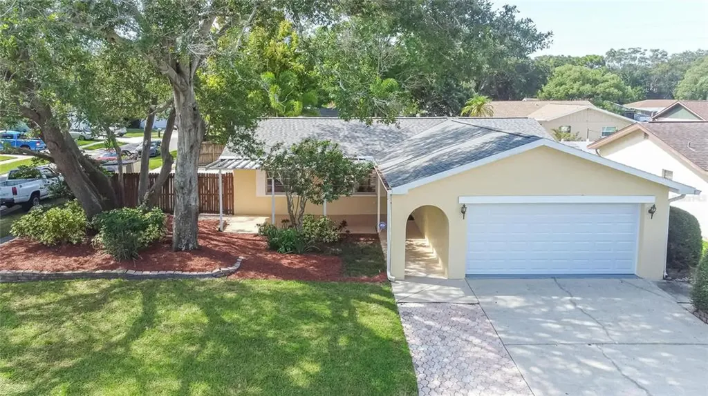 2829 Eagle Run Circle N Clearwater FL 33760