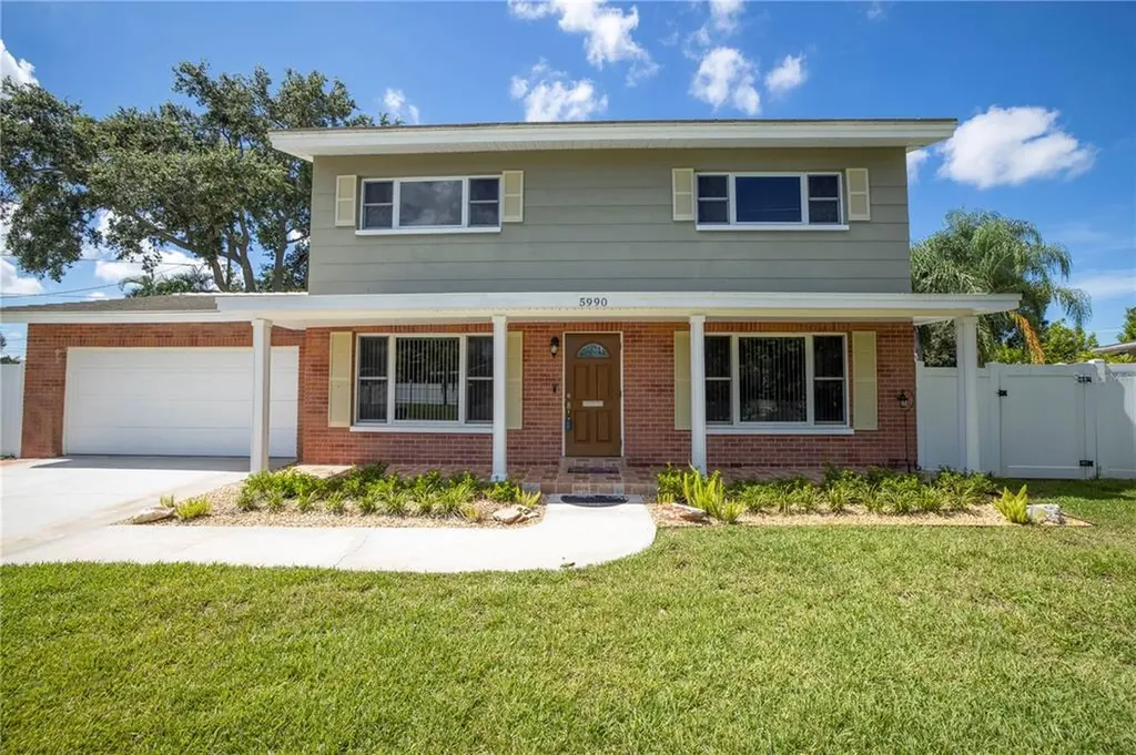 5990 35th Avenue N St Petersburg FL 33710