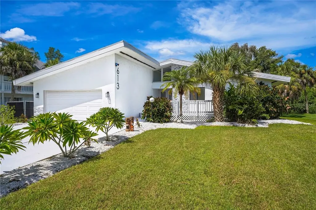 613 Ixora Avenue Ellenton FL 34222