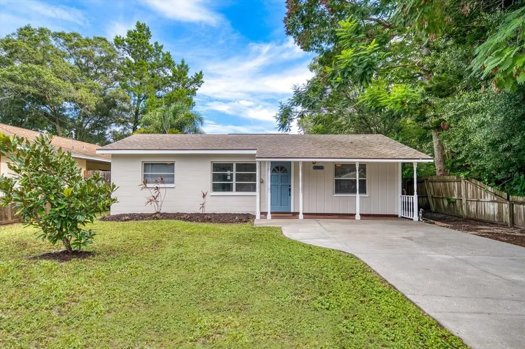 7011 50th Avenue N St Petersburg FL 33709