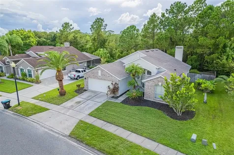 812 Oak Chase Drive Orlando FL 32828