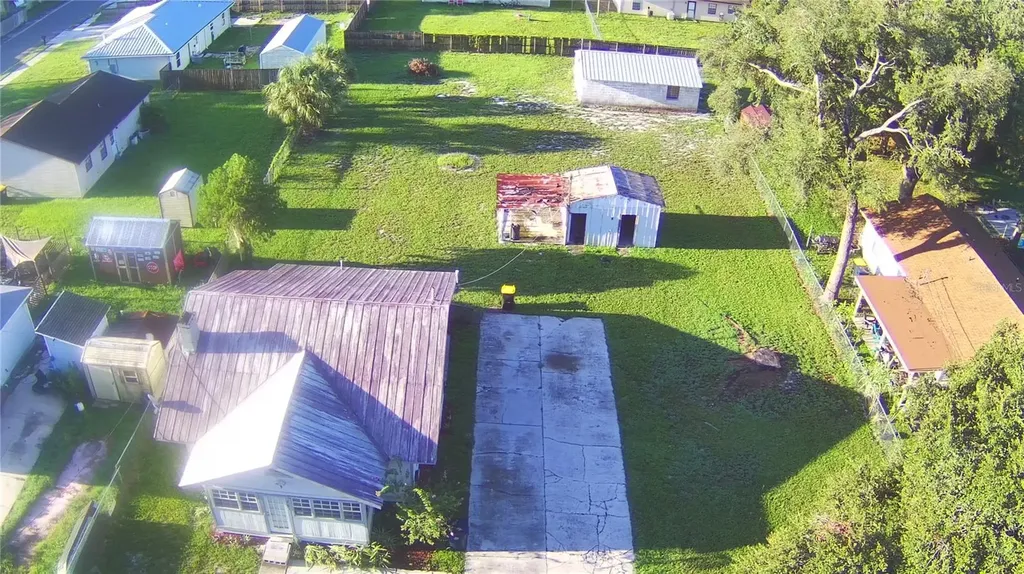 723 Virginia Avenue Auburndale FL 33823