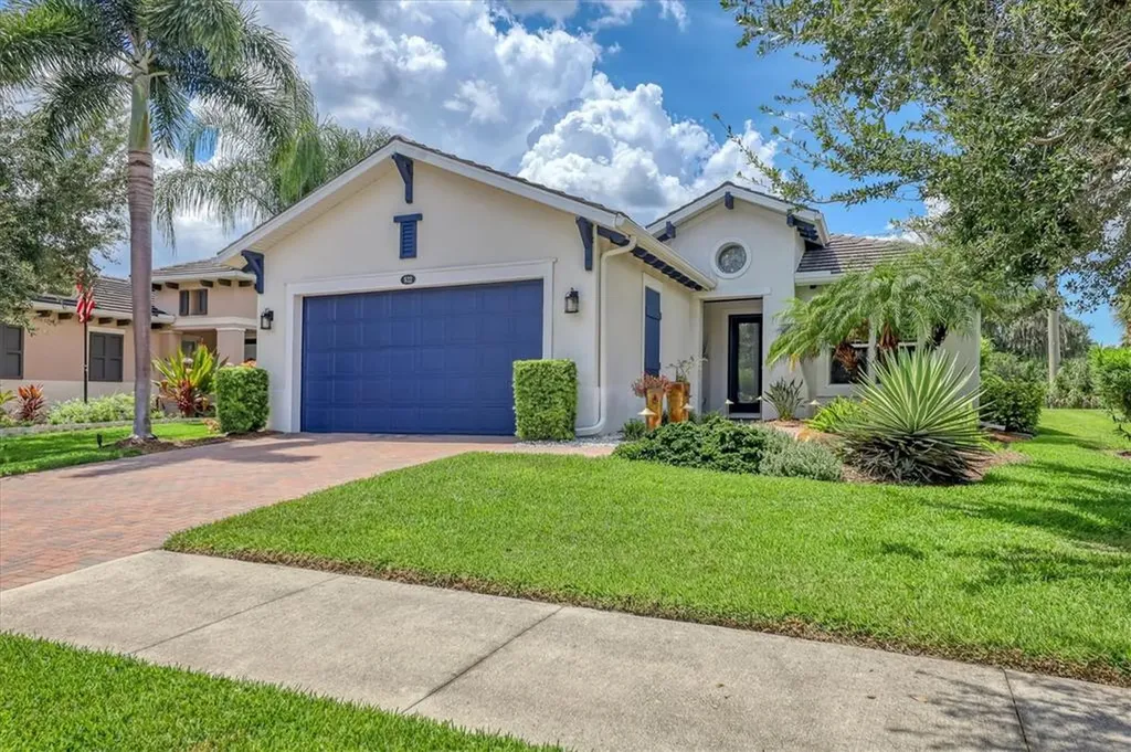 932 Preservation Street Bradenton FL 34208