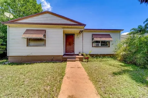 726 Gray Street S Gulfport FL 33707