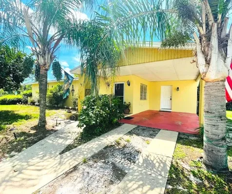 2671 Hibiscus Court Deltona FL 32738