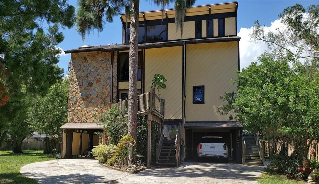 3101 S Canal Drive Palm Harbor FL 34684