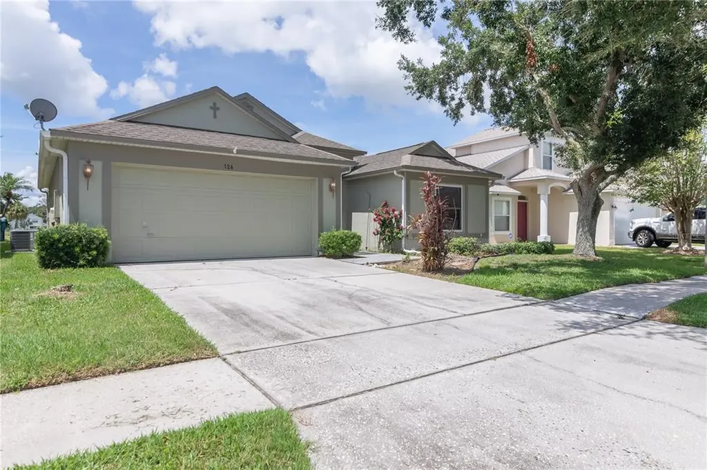 126 Harwood Circle Kissimmee FL 34744