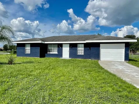 2695 Roxbury Circle North Port FL 34287