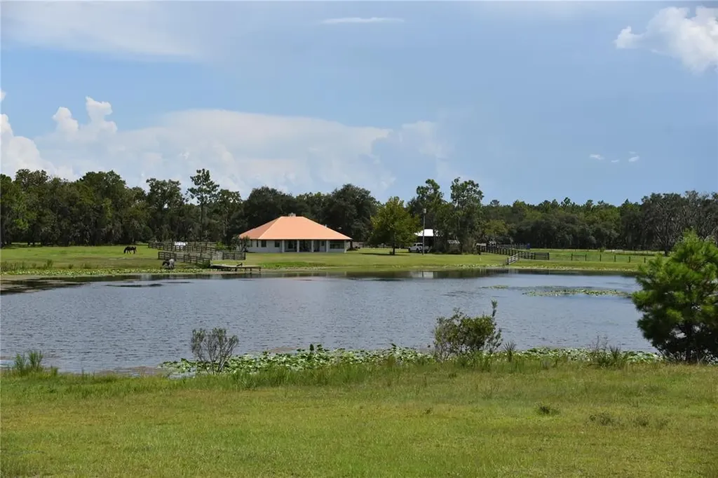 530 S County Road 315 Interlachen FL 32148