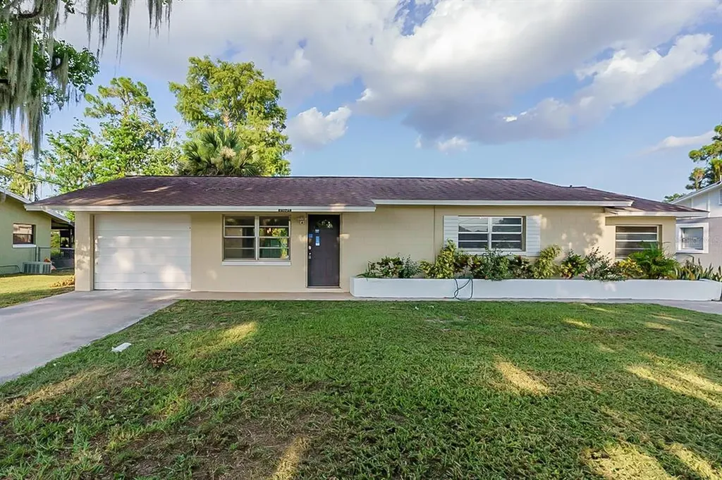 31834 Blanton Lane Tavares FL 32778