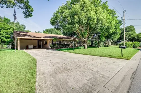 2515 14th Court SE Winter Haven FL 33884