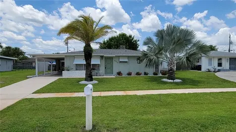 6355 Freemont Street North Port FL 34287
