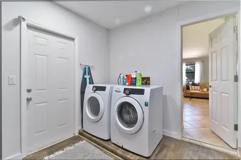 4477 Longford Drive Sarasota FL 34232