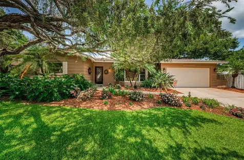 13800 87th Place Seminole FL 33776