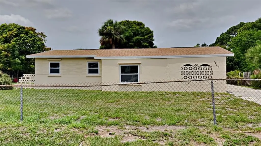 1809 N 16th Court Fort Pierce FL 34950
