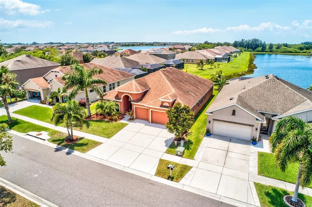 1508 Yale Castle Court Ruskin FL 33570
