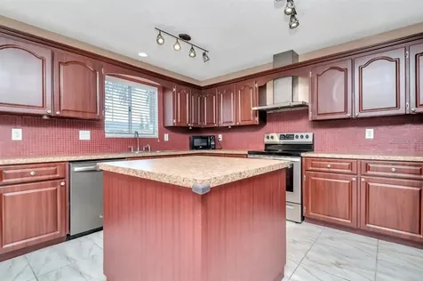 10815 Venice Circle Tampa FL 33635