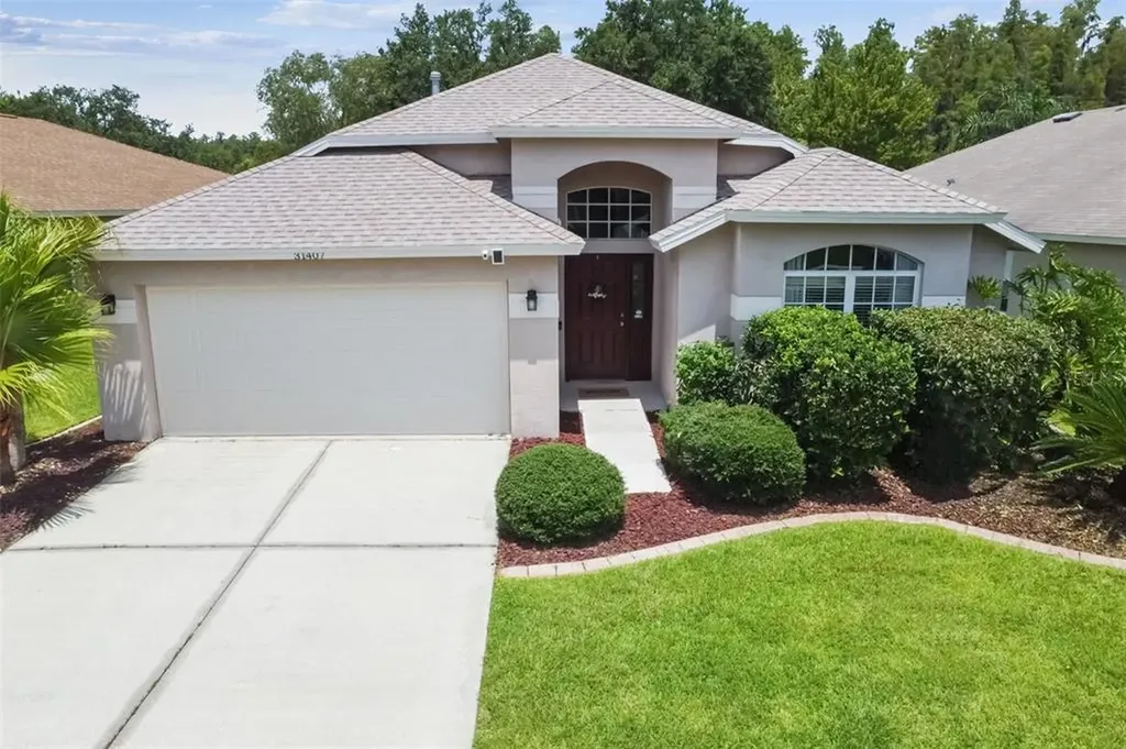31407 Wrencrest Drive Wesley Chapel FL 33543