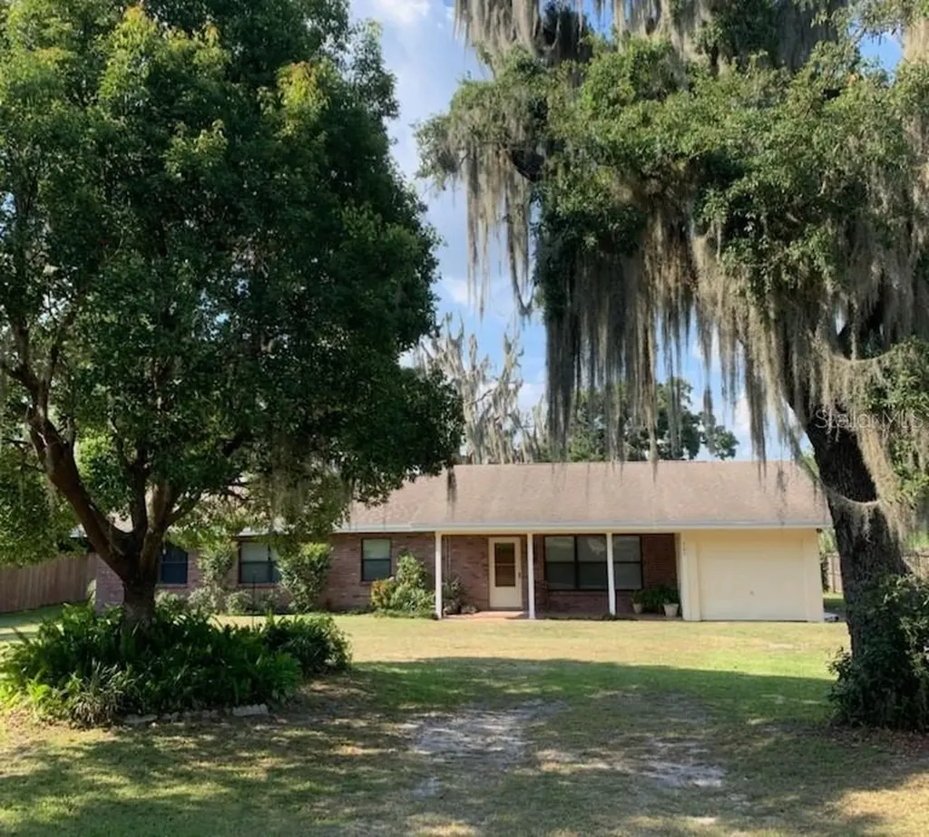 305 Grimes Drive Auburndale FL 33823