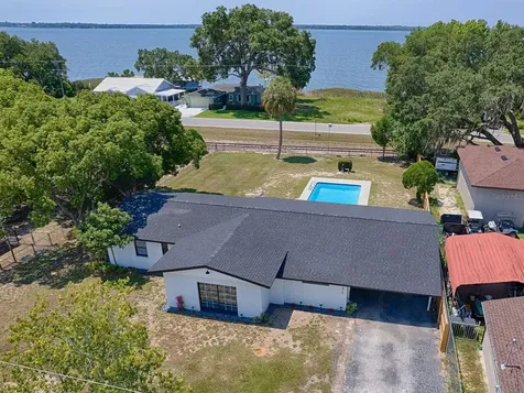 1416 Nichols Drive Tavares FL 32778