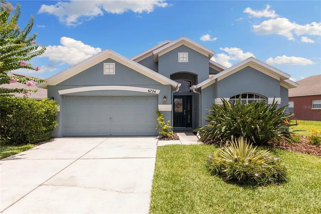 6724 Monarch Park Drive Apollo Beach FL 33572