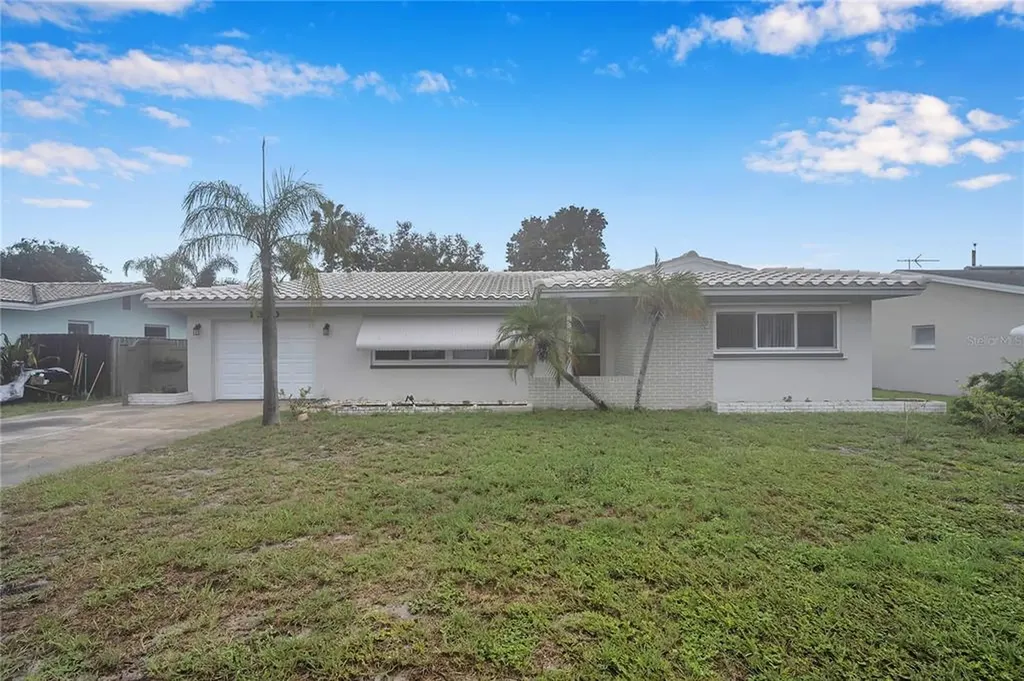 1820 Kay Drive Largo FL 33770