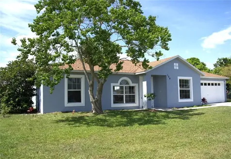 124 Guadalajara Drive Kissimmee FL 34743