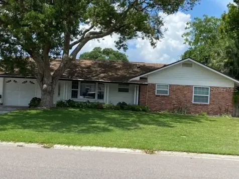 5012 Shetland Avenue Tampa FL 33615