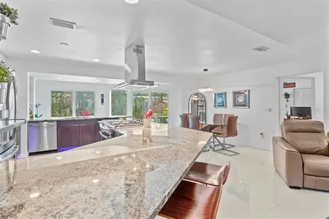 8318 Sylvan Woods Drive Sarasota FL 34243