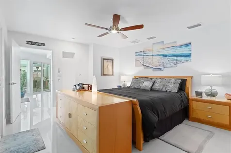 8318 Sylvan Woods Drive Sarasota FL 34243