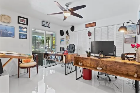 8318 Sylvan Woods Drive Sarasota FL 34243