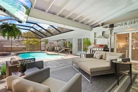 8318 Sylvan Woods Drive Sarasota FL 34243