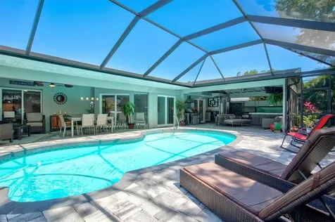 8318 Sylvan Woods Drive Sarasota FL 34243