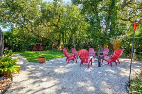 8318 Sylvan Woods Drive Sarasota FL 34243