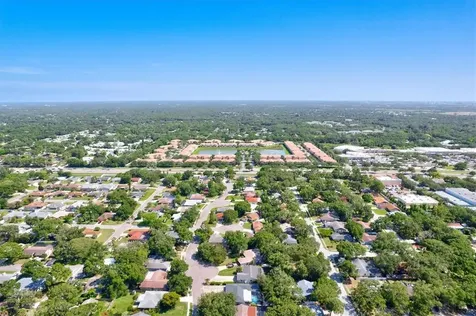 8318 Sylvan Woods Drive Sarasota FL 34243
