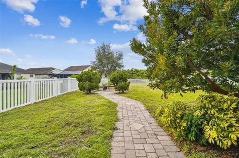 11508 Tangle Branch Lane Gibsonton FL 33534
