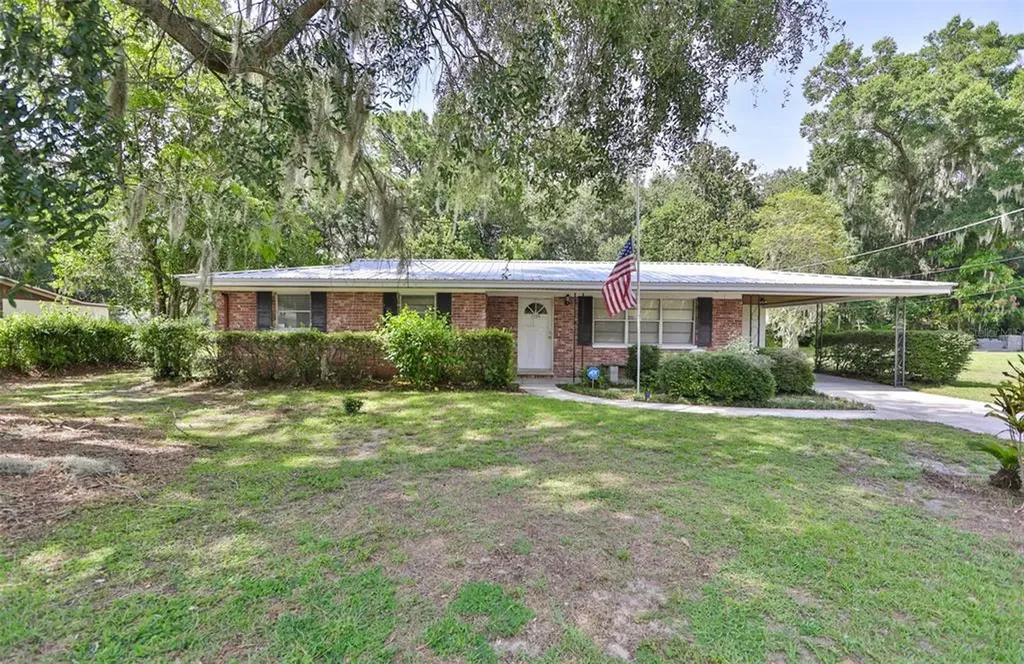 5106 Twin Pine Drive Plant City FL 33566