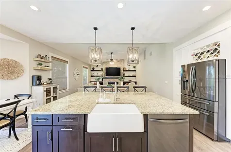 12915 7th Avenue NE Bradenton FL 34212