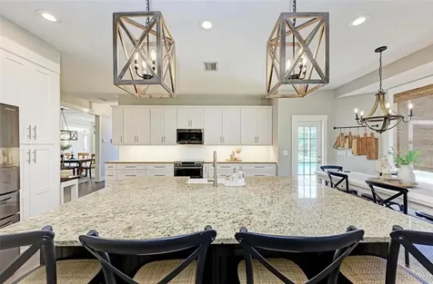 12915 7th Avenue NE Bradenton FL 34212