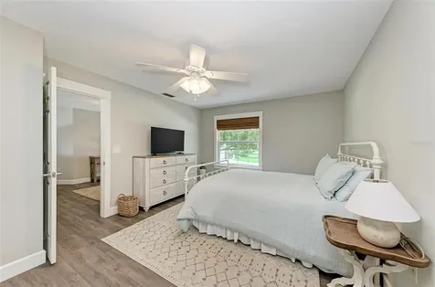 12915 7th Avenue NE Bradenton FL 34212