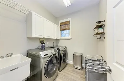 12915 7th Avenue NE Bradenton FL 34212