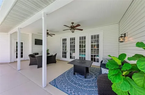 12915 7th Avenue NE Bradenton FL 34212