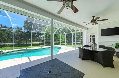 12915 7th Avenue NE Bradenton FL 34212
