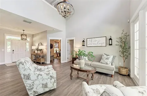 12915 7th Avenue NE Bradenton FL 34212