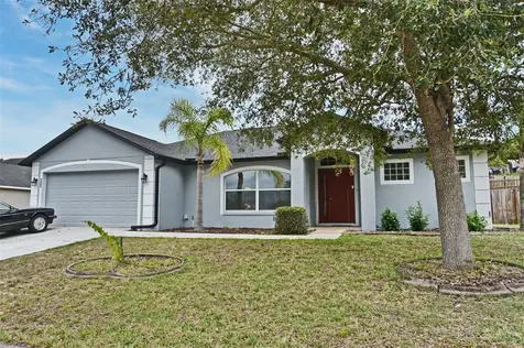 826 Breezy Lake Way Minneola FL 34715