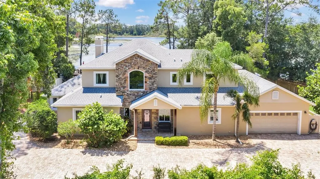 281 Sunrise Point Lake Mary FL 32746